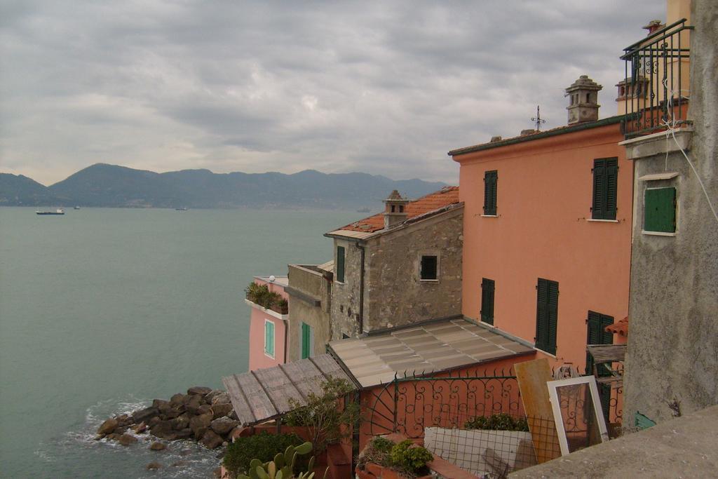 Il Casale Del Giglio Bed & Breakfast Santo Stefano di Magra Luaran gambar