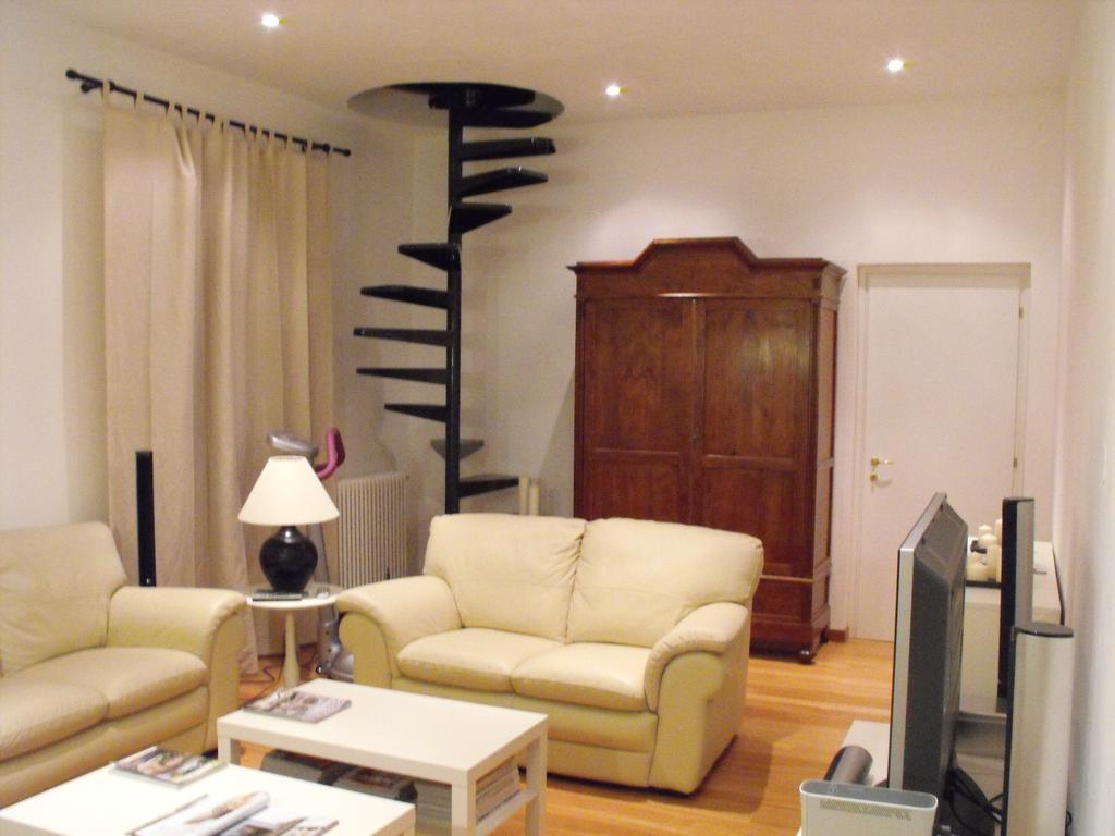 Il Casale Del Giglio Bed & Breakfast Santo Stefano di Magra Luaran gambar