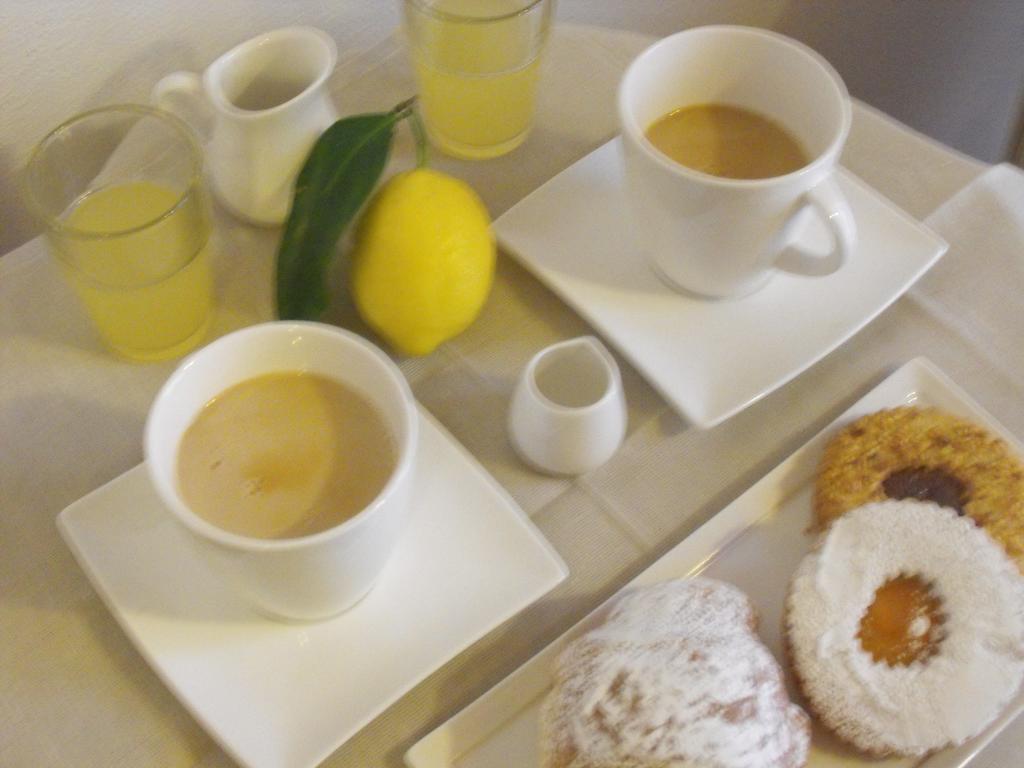 Il Casale Del Giglio Bed & Breakfast Santo Stefano di Magra Luaran gambar