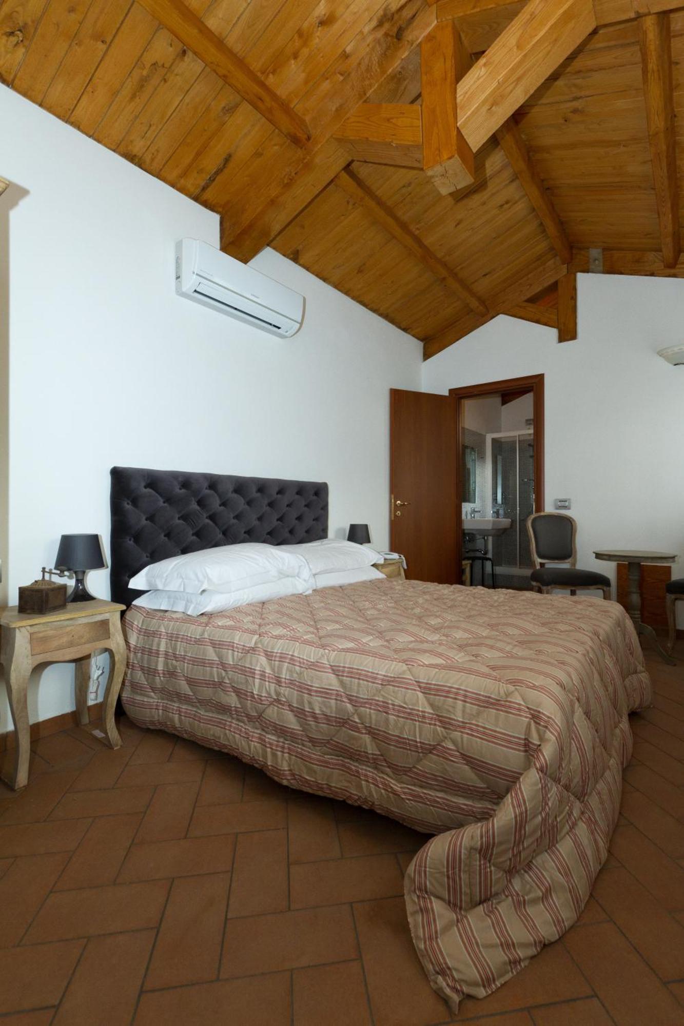 Il Casale Del Giglio Bed & Breakfast Santo Stefano di Magra Luaran gambar