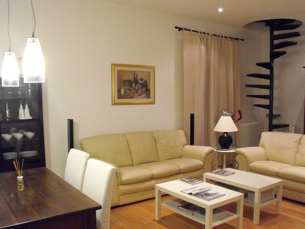 Il Casale Del Giglio Bed & Breakfast Santo Stefano di Magra Luaran gambar